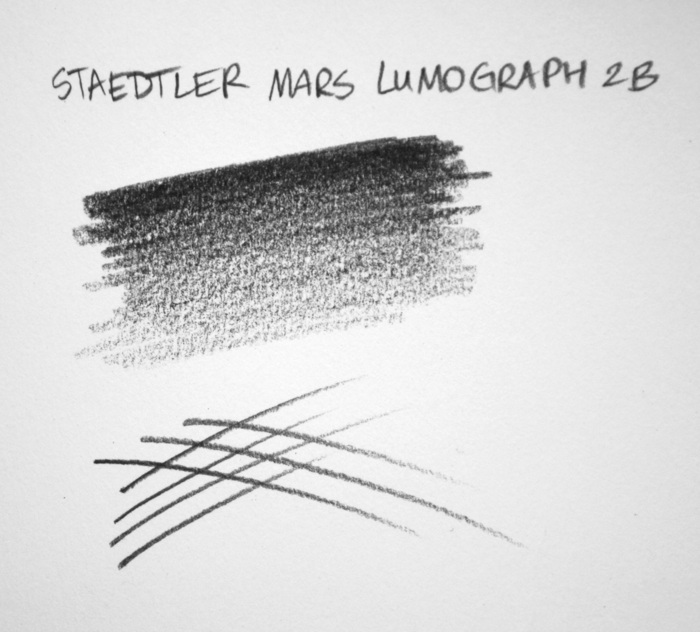 crayon graphite staedtler lumograph 2B04 Aux couleurs d'Alix